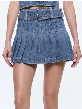 Alice + Olivia Denim Pleated Mini Skirt in Blue